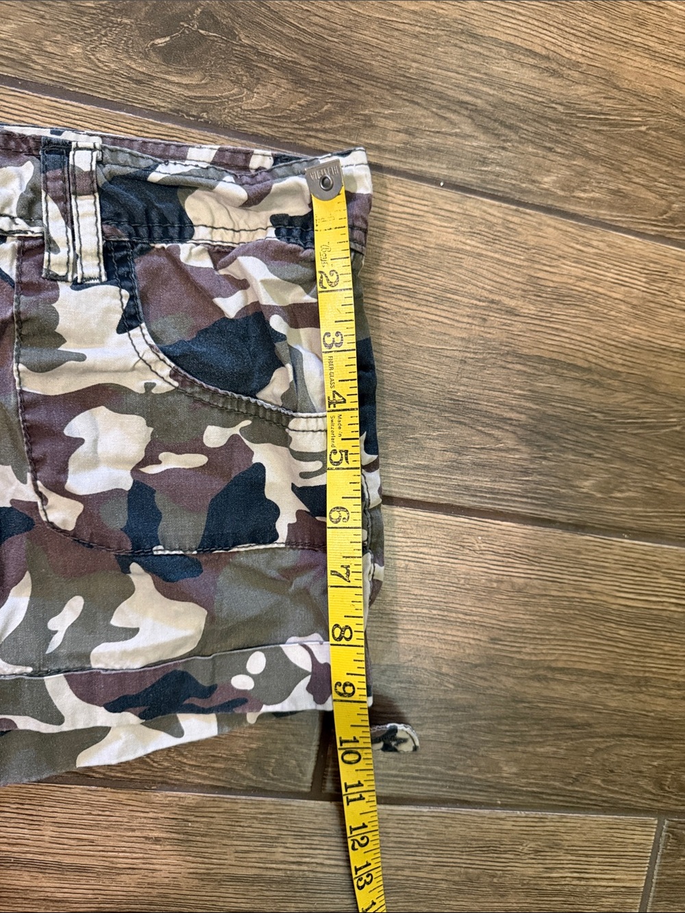 BONGO Women's Camo Cargo Shorts - Green/Brown - Picture 5 of 6